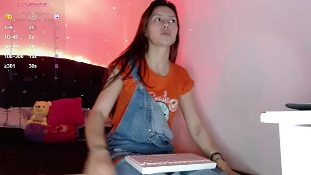 holy juli online show from January 29, 2025, 8:40 am