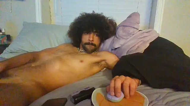Snapshot of bigcockdezz chatting on May 25, 2026, 7:03 am bigcockdezz online show from May 25, 2026, 7:03 am