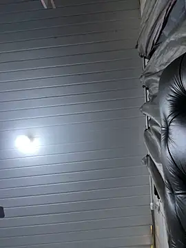 Snapshot of luara1988 chatting on February 26, 2026, 5:34 pm luara1988 online show from February 26, 2026, 5:34 pm