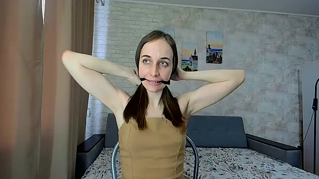 Anika bloom online show from April 15, 2026, 10:00 am