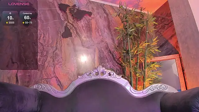 JeanColleman online show from February 10, 2026, 11:20 pm