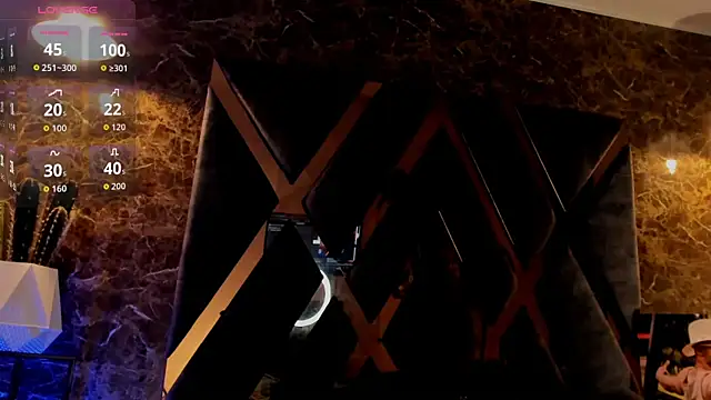 JeanColleman online show from April 17, 2026, 11:19 pm