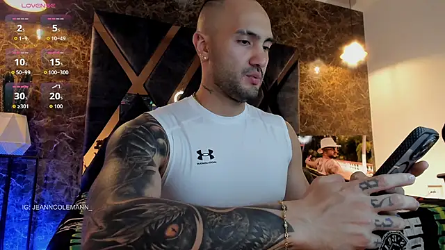 JeanColleman online show from April 18, 2026, 11:27 pm