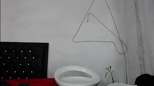 Snapshot of Damian_hart_24CM chatting on May 15, 2026, 10:11 am Damian hart 24CM online show from May 15, 2026, 10:11 am