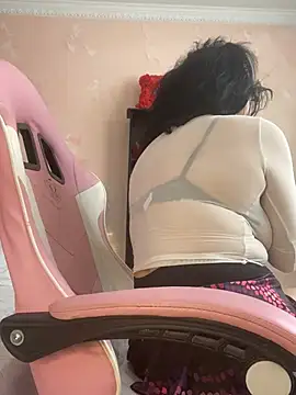 Sharongirl07 online show from February 4, 2025, 3:26 pm