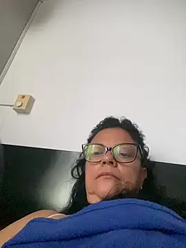 Sharongirl07 online show from February 9, 2026, 11:58 am