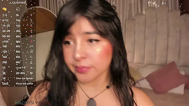 Snapshot of sunshine_maddy chatting on April 30, 2026, 11:42 pm sunshine maddy online show from April 30, 2026, 11:42 pm
