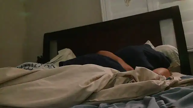 cloudyspun online show from November 12, 2025, 12:49 pm