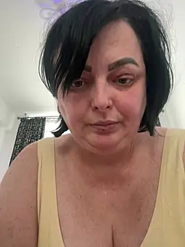 Amandamuller1982 online show from February 12, 2025, 10:03 am