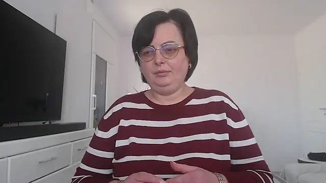 Amandamuller1982 online show from March 10, 2025, 9:43 am