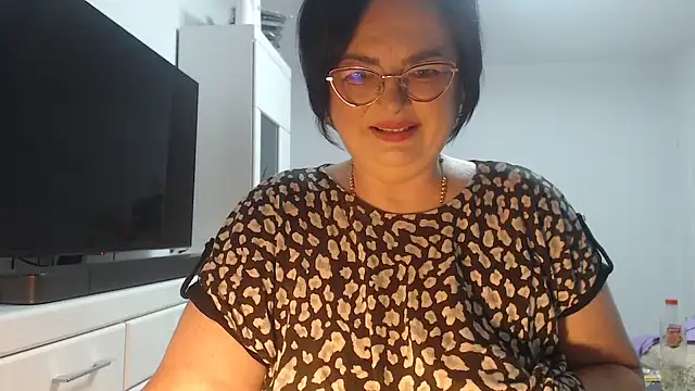 Amandamuller1982 online show from June 6, 2026, 12:38 am
