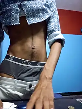 Luffyslim online show from December 4, 2024, 6:39 pm