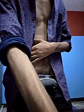 Luffyslim online show from February 20, 2025, 6:24 pm