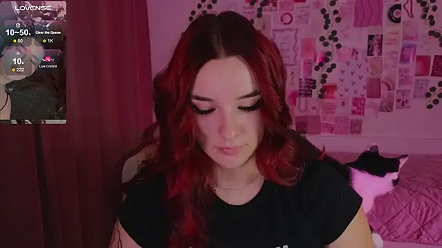 CookyDaisy online show from November 8, 2025, 7:45 pm