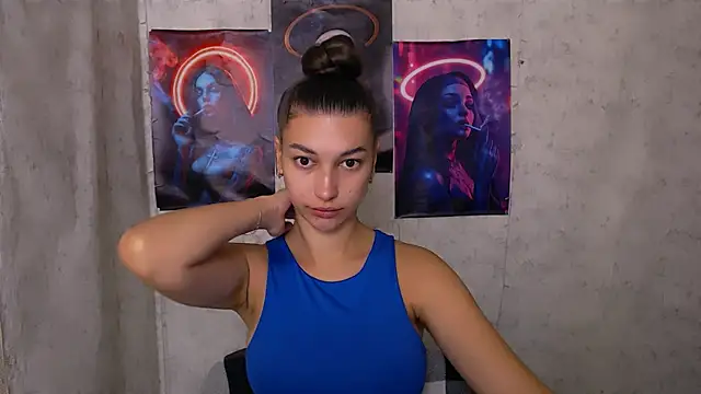 KarolinaRosse  online show from September 21, 2025, 5:31 am