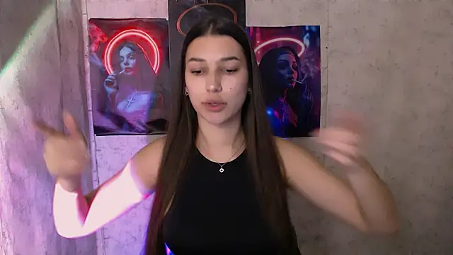 KarolinaRosse  online show from December 3, 2025, 6:10 am