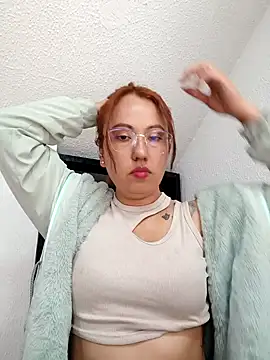 VIOLETA-25  online show from February 7, 2025, 5:07 pm