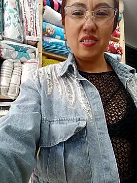 VIOLETA-25  online show from February 13, 2025, 6:16 pm