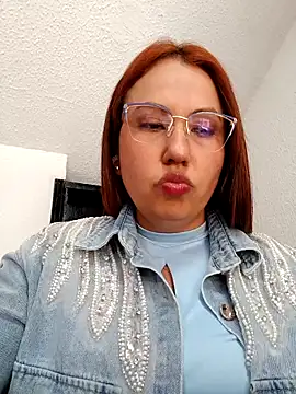 VIOLETA-25  online show from February 15, 2025, 9:59 pm