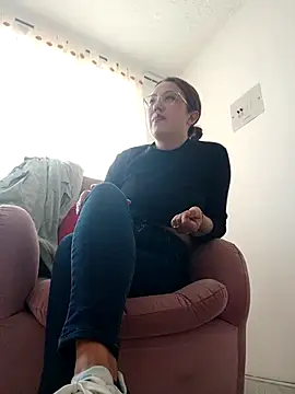 VIOLETA-25  online show from February 20, 2025, 10:15 pm