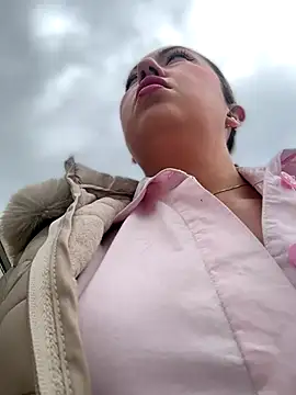 VIOLETA-25  online show from November 19, 2025, 3:01 pm