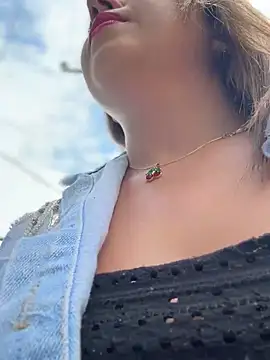 VIOLETA-25  online show from January 12, 2026, 3:06 pm