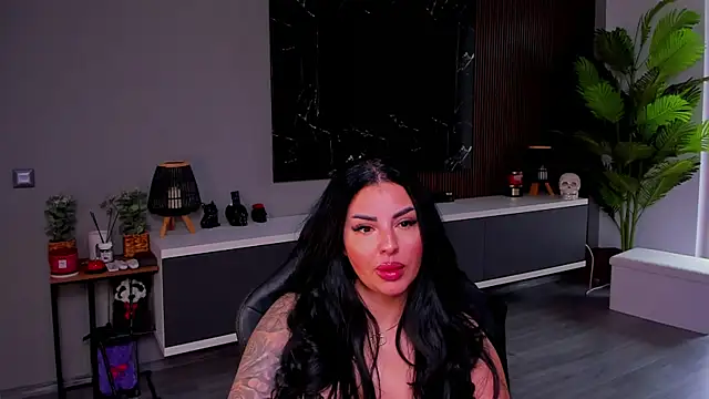 anemarieejolie online show from May 9, 2026, 4:01 pm