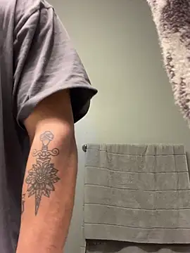 LATINMOBB online show from December 14, 2024, 10:50 pm