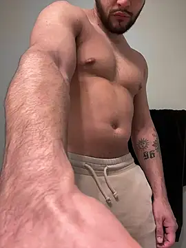 LATINMOBB online show from December 31, 2024, 7:31 am