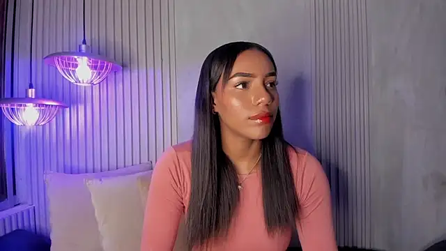 ChloeTayylor  online show from January 10, 2025, 8:26 pm