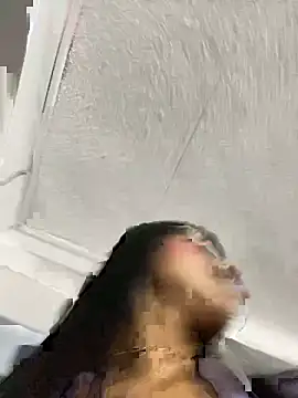 bonnie 18x online show from January 11, 2025, 7:28 am