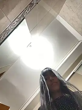 bonnie 18x online show from January 14, 2025, 12:24 pm