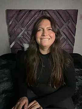 PoliBenett  online show from January 2, 2025, 11:16 pm