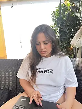 PoliBenett  online show from January 7, 2025, 6:14 pm