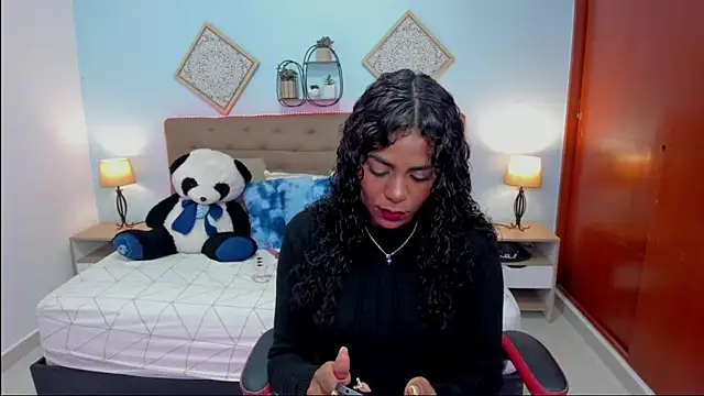 Edelaine rogers online show from November 26, 2025, 5:08 am