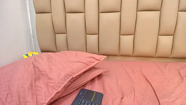 Amy wats0n online show from February 7, 2025, 1:15 am