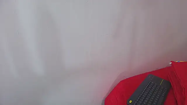 Amy wats0n online show from February 13, 2025, 7:10 pm