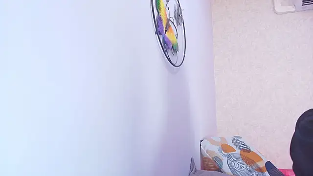 Amy wats0n online show from October 31, 2025, 7:04 pm