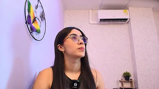 Amy wats0n online show from February 13, 2026, 7:10 pm