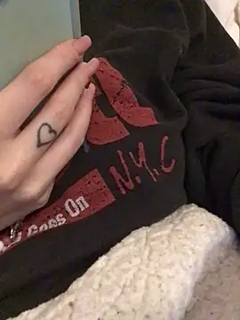 babylonia4sex online show from December 5, 2024, 2:33 pm