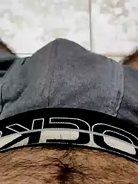 themostnaughtiestguyy online show from January 10, 2025, 1:10 am