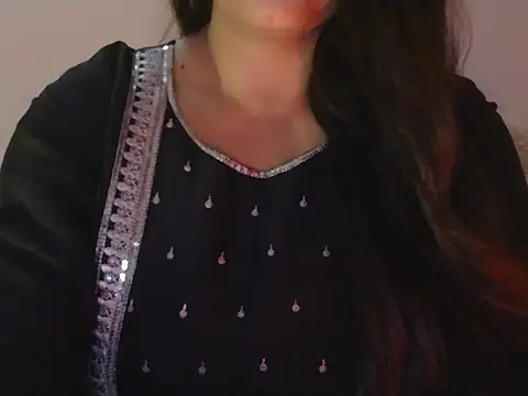Snapshot of diva-22 chatting on July 11, 2026, 11:46 am diva-22 online show from July 11, 2026, 11:46 am