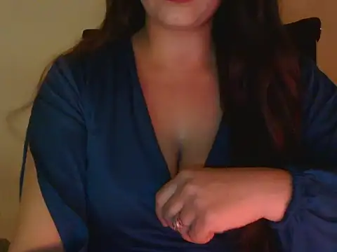 Snapshot of diva-22 chatting on August 1, 2026, 12:37 pm diva-22 online show from August 1, 2026, 12:37 pm