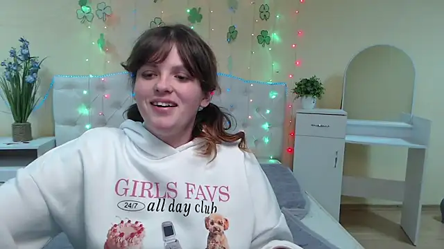 StaceyLex online show from March 19, 2025, 9:38 am