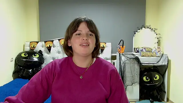 StaceyLex online show from October 17, 2025, 8:17 am