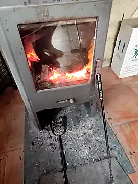 mirrowhot online show from January 17, 2025, 2:39 pm