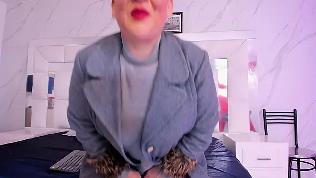 MeryLands online show from September 22, 2025, 12:07 pm