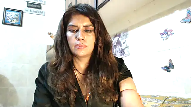 Snapshot of pareeti chatting on April 22, 2026, 3:20 am pareeti online show from April 22, 2026, 3:20 am