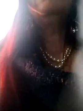 Perla Franco online show from April 22, 2026, 4:37 am