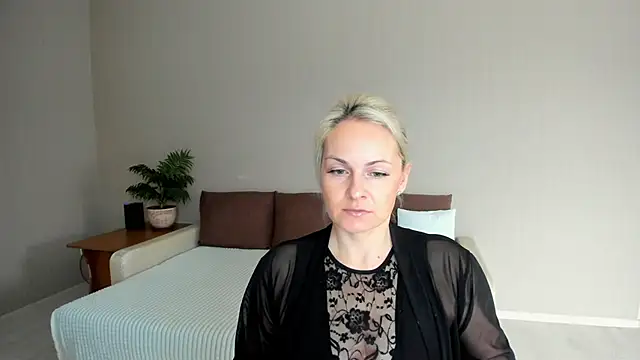 Alicee Gracee online show from January 30, 2025, 9:15 am